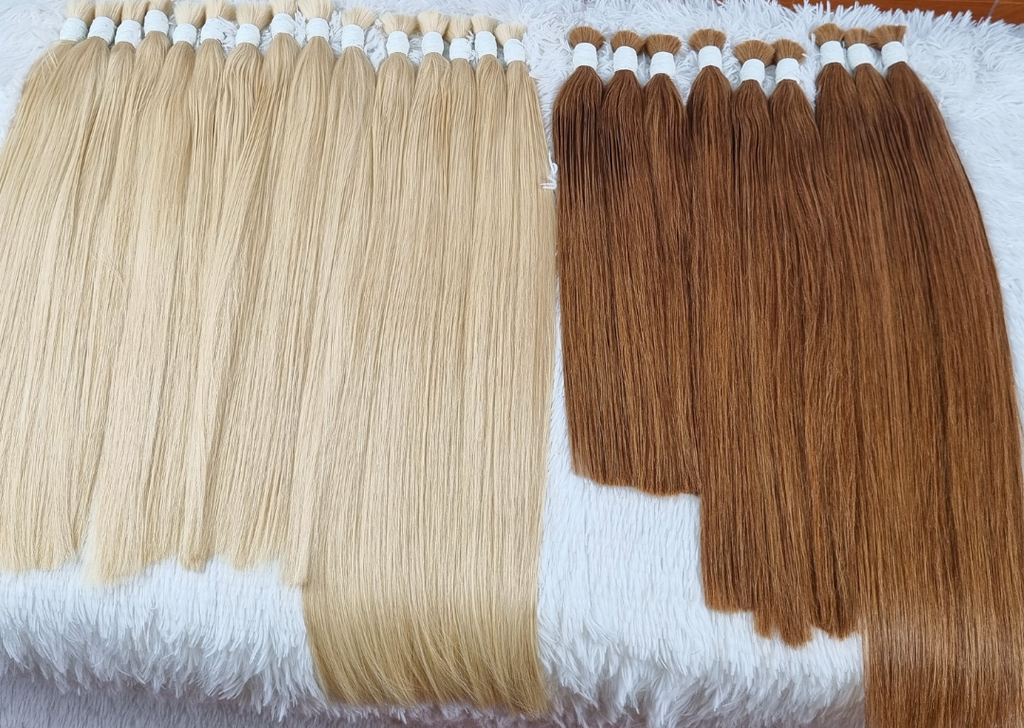 Bulk hair is a bundle of hair tied by elastic bands, very smooth and silky texture. Hair material for Haly Bulk hair is 100% natural human hair. Bulk hair can be textured to curly bulk hair, wavy bulk hair, bleached, dyed